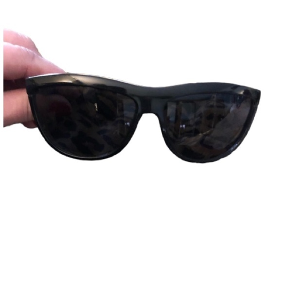 MARC NEW YORK black cat eye sunglasses dark lens wore once - Picture 1 of 9